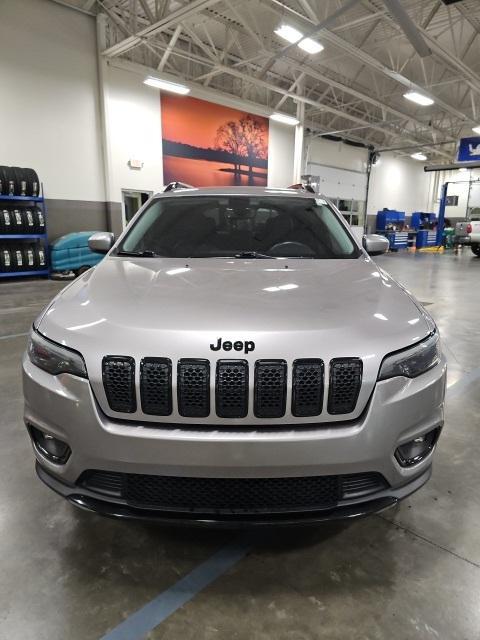 used 2019 Jeep Cherokee car, priced at $12,149