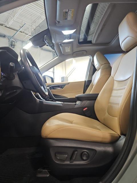 used 2020 Toyota RAV4 car, priced at $22,535