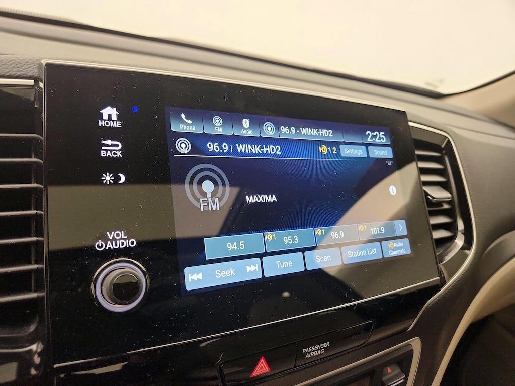 used 2020 Honda Pilot car, priced at $28,998