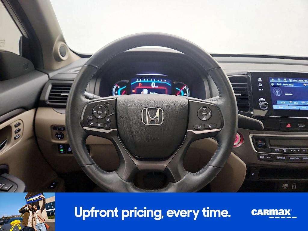 used 2020 Honda Pilot car, priced at $28,998
