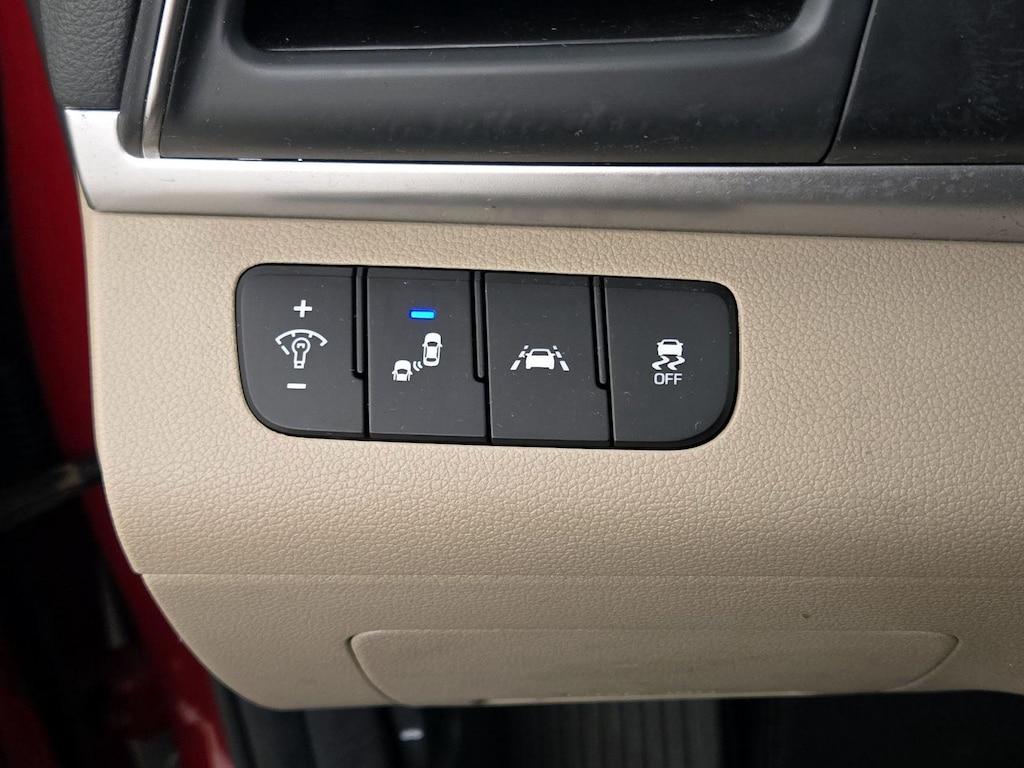 used 2020 Hyundai Elantra car, priced at $16,998