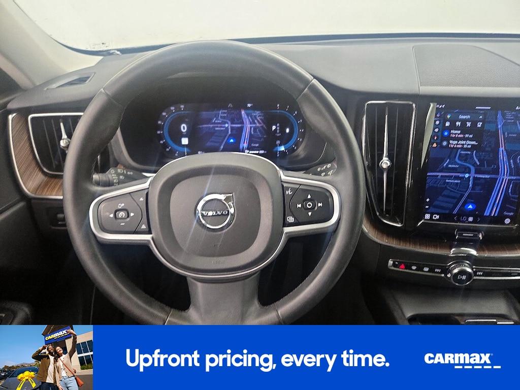 used 2022 Volvo XC60 car, priced at $25,998