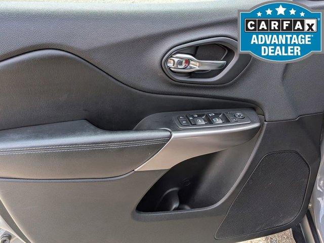 used 2019 Jeep Cherokee car, priced at $17,798