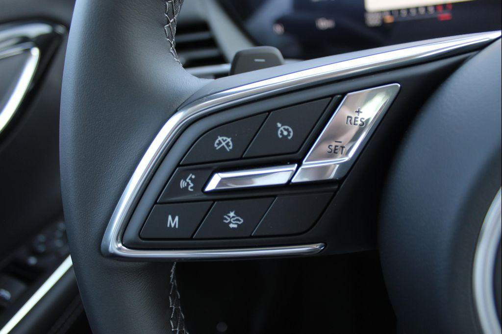 new 2025 Buick Envision car, priced at $36,449