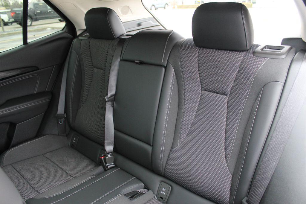 used 2023 Buick Envision car, priced at $26,999