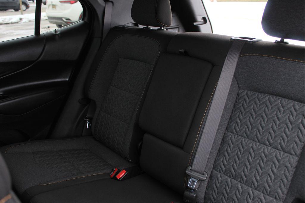 used 2022 Chevrolet Equinox car, priced at $18,999