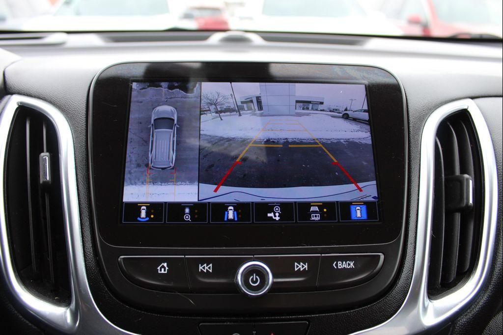 used 2022 Chevrolet Equinox car, priced at $18,999