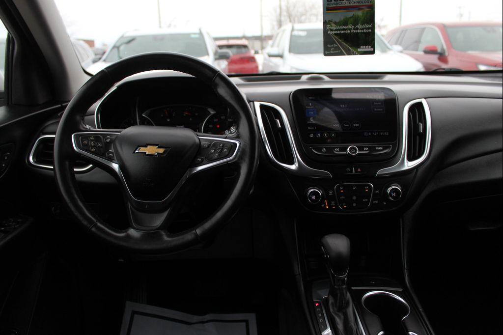 used 2022 Chevrolet Equinox car, priced at $18,999