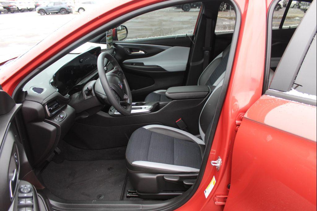 used 2024 Buick Envista car, priced at $22,038