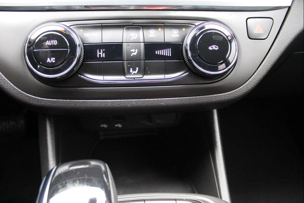 used 2024 Buick Envista car, priced at $22,038