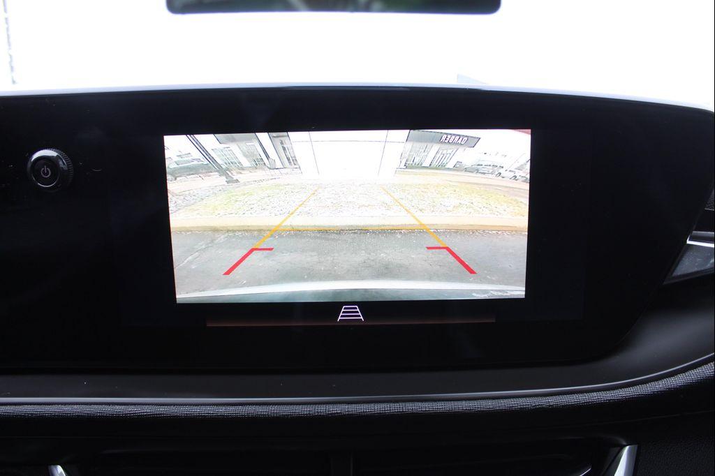 used 2024 Buick Envista car, priced at $22,038