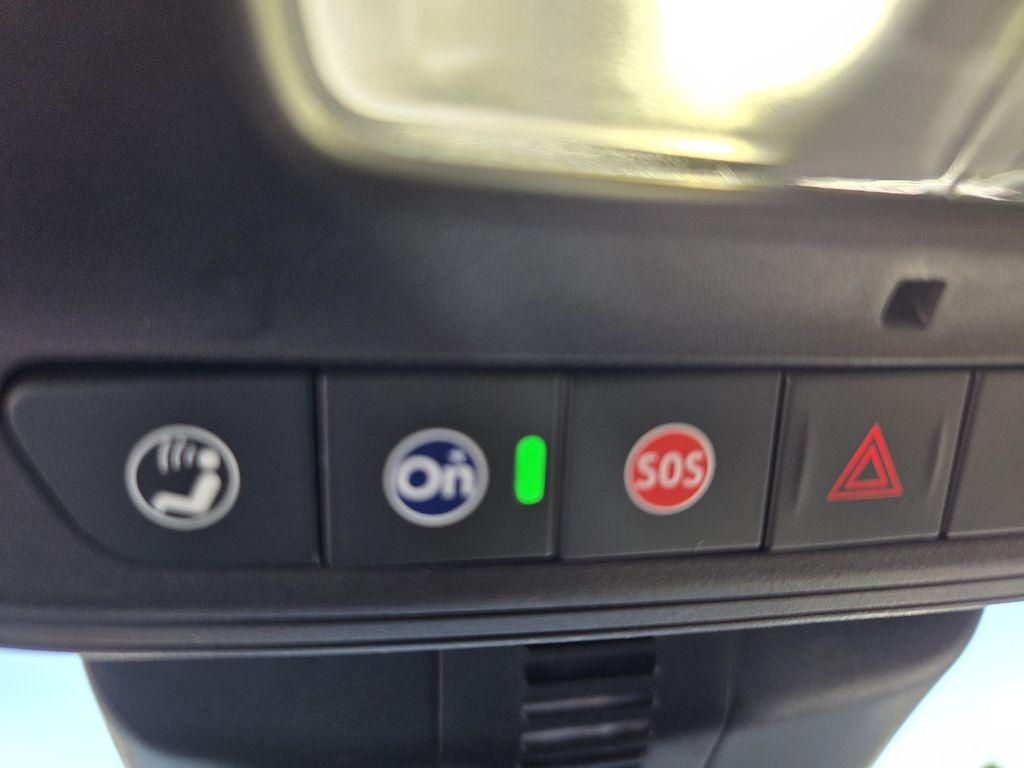 used 2025 Buick Enclave car, priced at $41,179