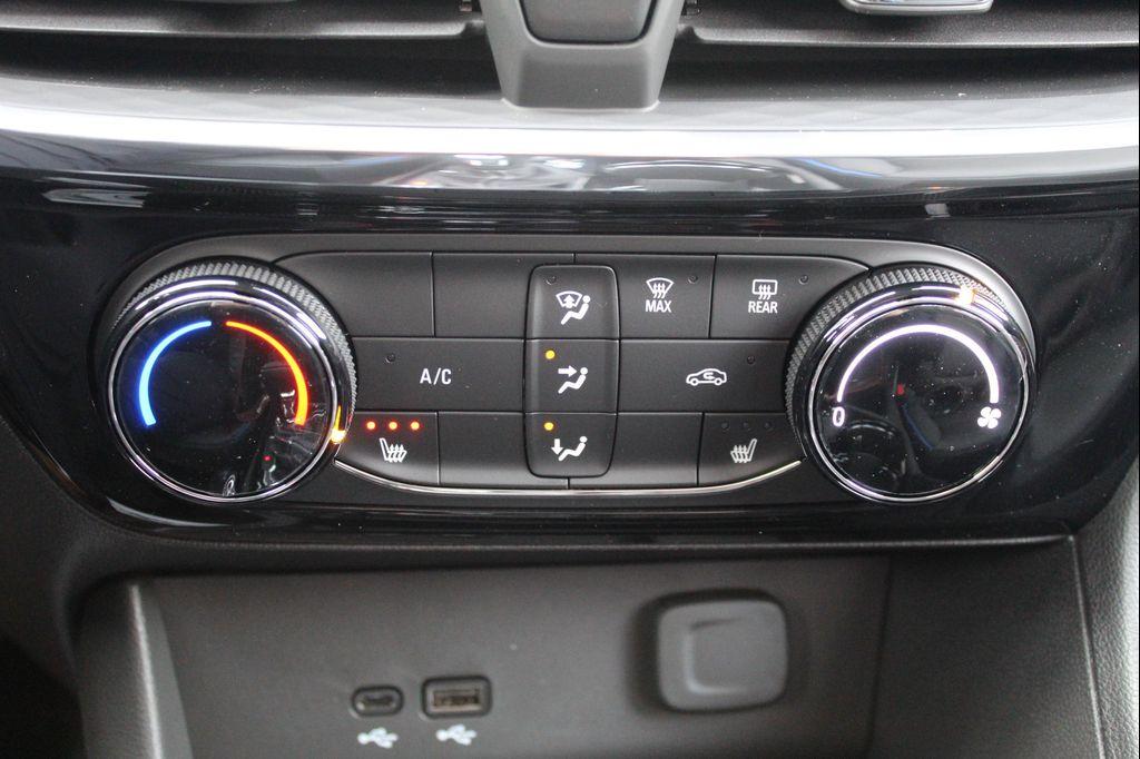 new 2026 Buick Encore GX car, priced at $29,354