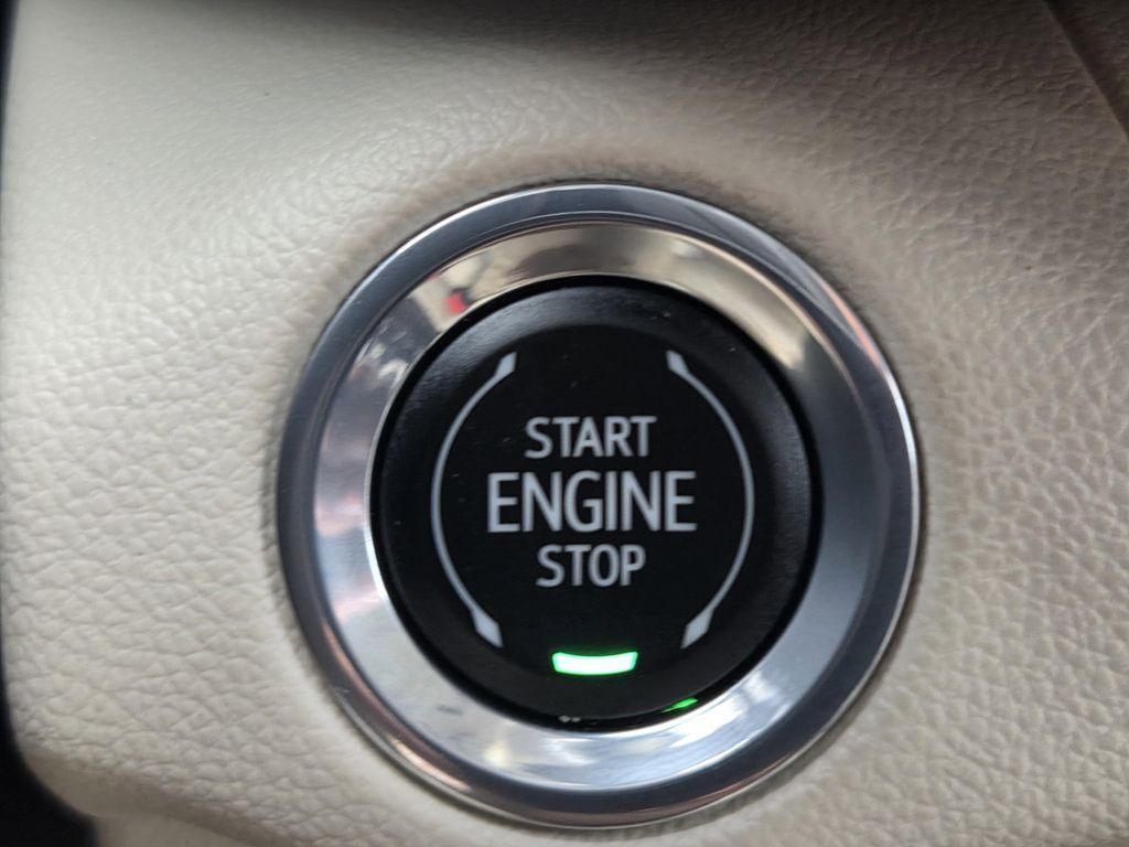 used 2023 Buick Envision car, priced at $28,654