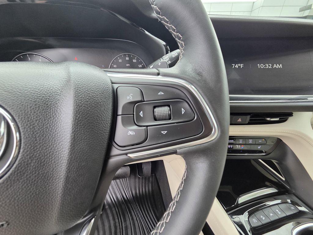 used 2023 Buick Envision car, priced at $28,654