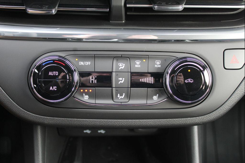 new 2026 Buick Envista car, priced at $26,101