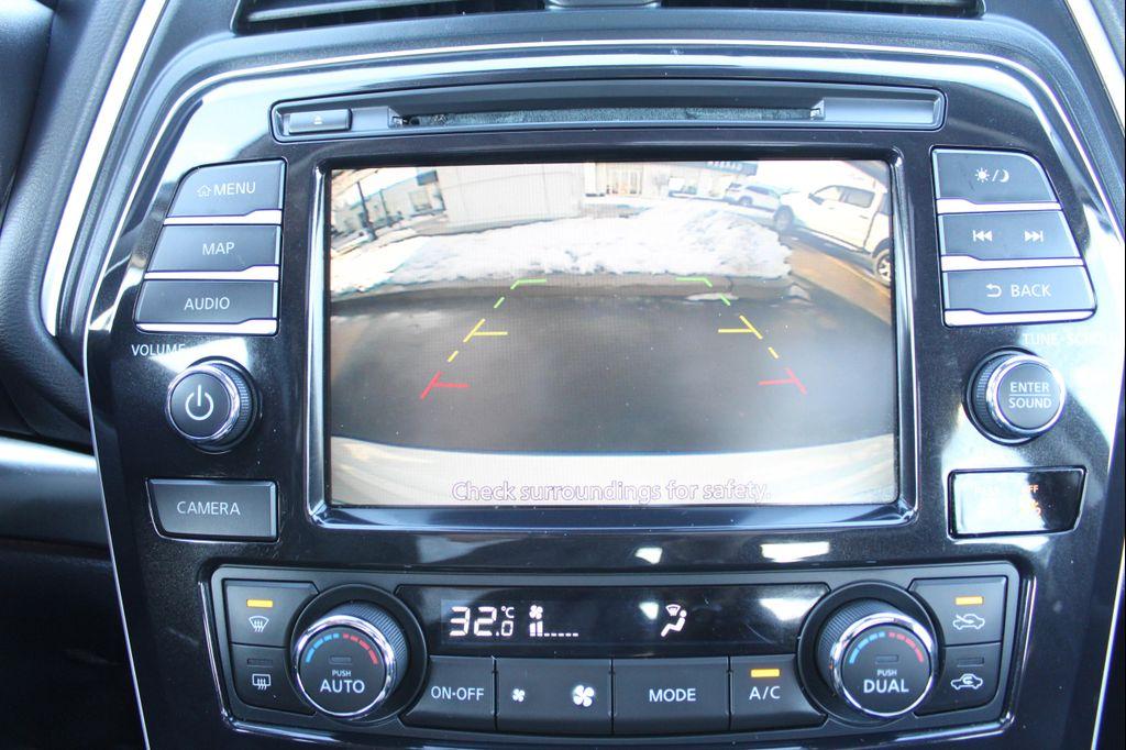 used 2023 Nissan Maxima car, priced at $23,995