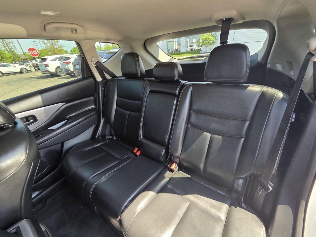 used 2022 Nissan Murano car, priced at $24,597