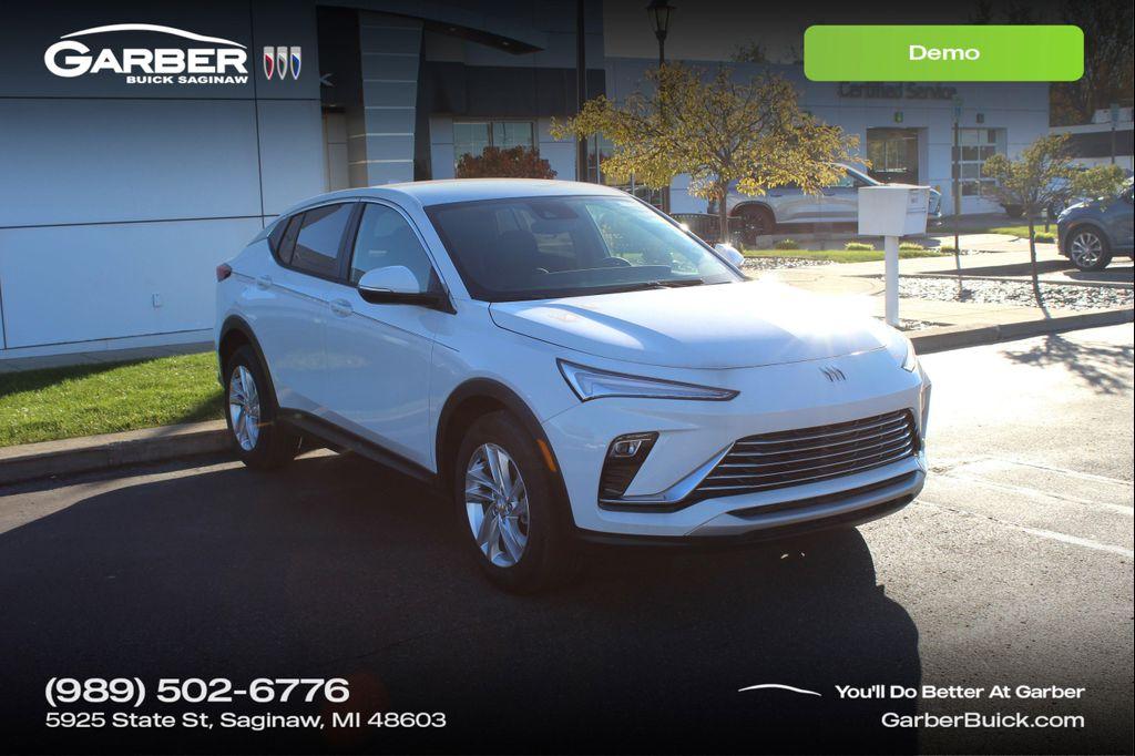 new 2025 Buick Envista car, priced at $23,617