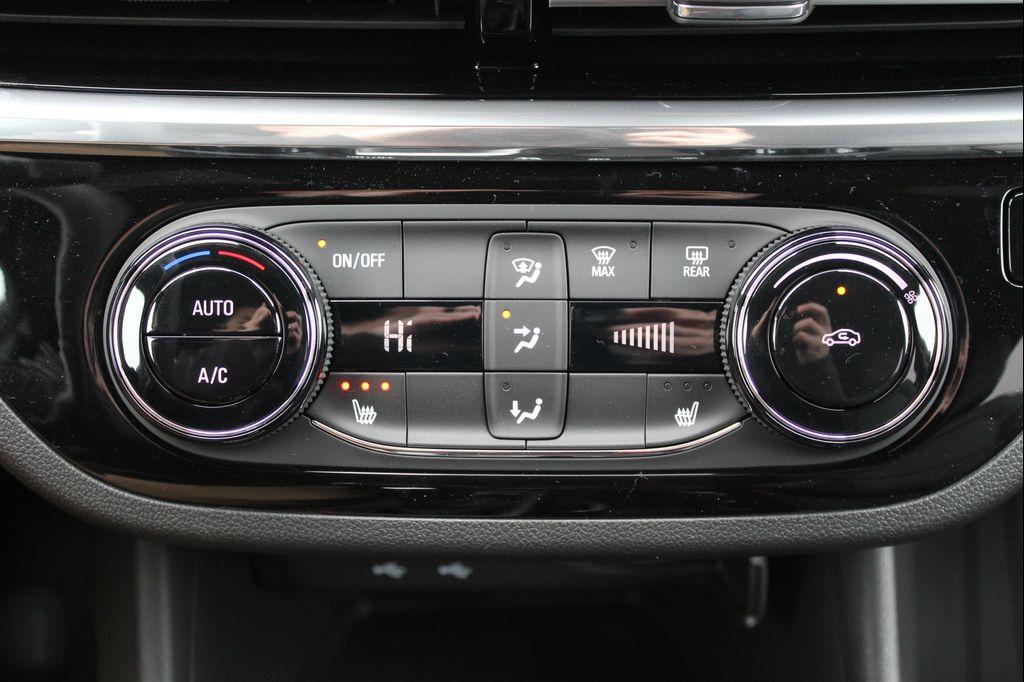 new 2026 Buick Envista car, priced at $27,314