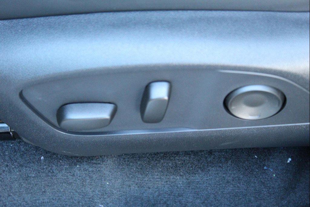 new 2025 Buick Enclave car, priced at $46,339