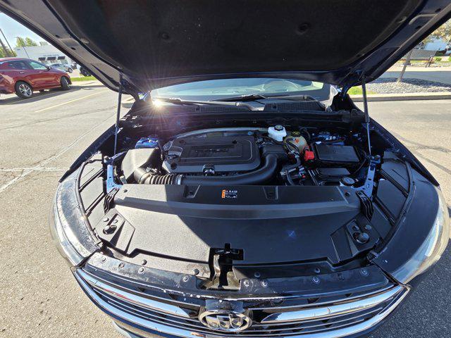 used 2023 Buick Envision car, priced at $26,133
