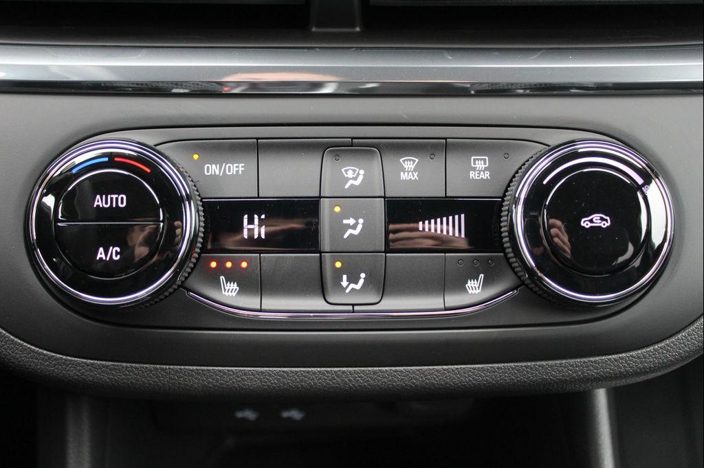 new 2026 Buick Envista car, priced at $26,013