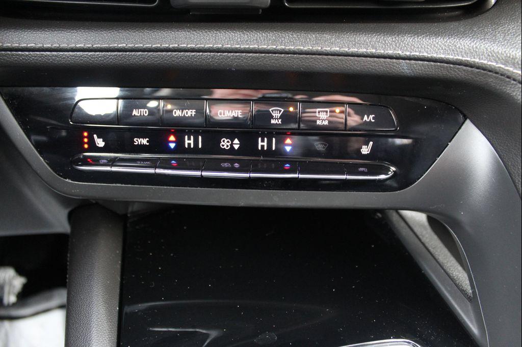 used 2023 Buick Envision car, priced at $26,199