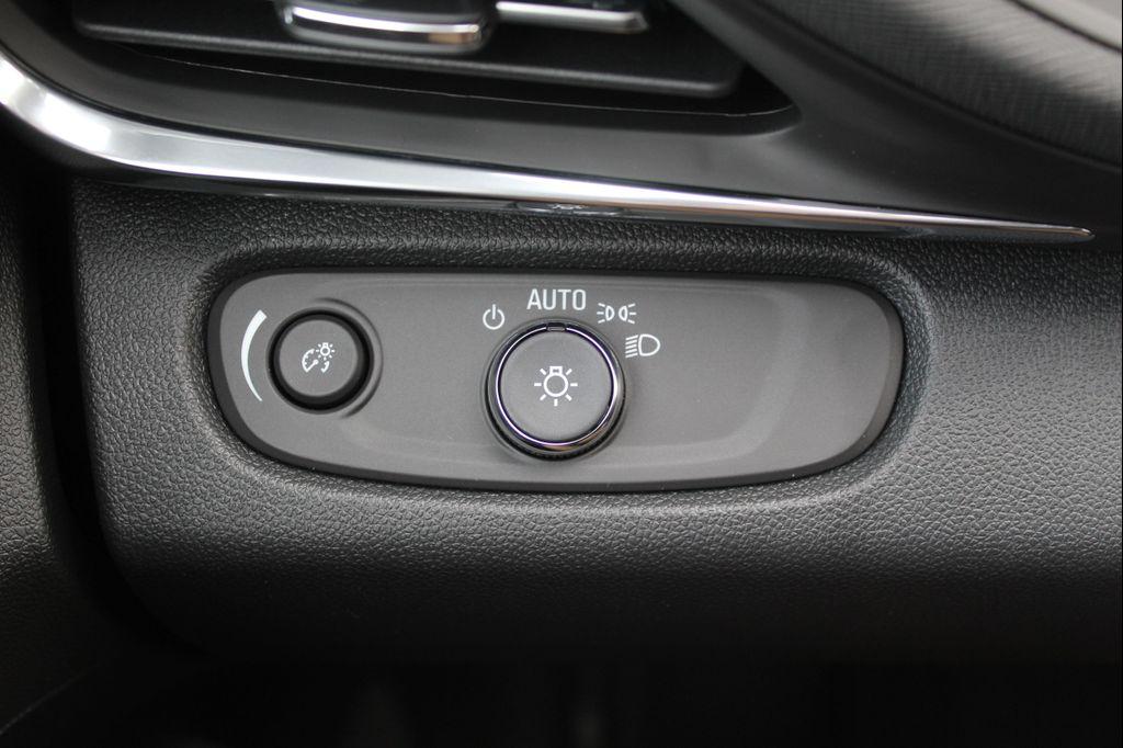 new 2026 Buick Envista car, priced at $25,263