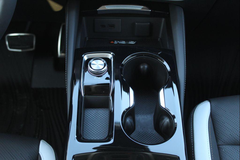 new 2026 Buick Envision car, priced at $44,370