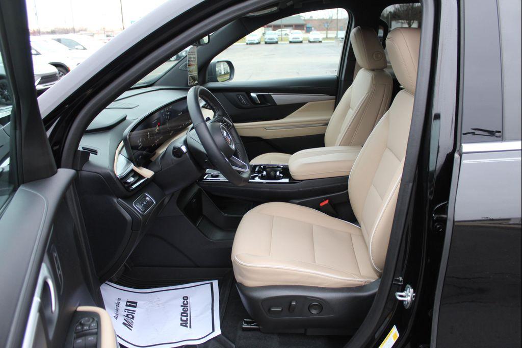 used 2025 Buick Enclave car, priced at $41,107