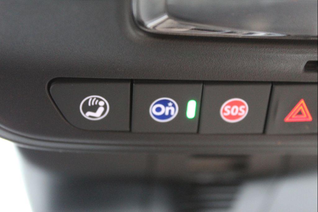 used 2025 Buick Enclave car, priced at $41,107