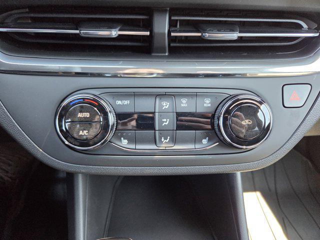 new 2026 Buick Envista car, priced at $27,056