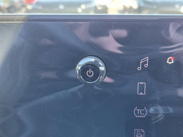 new 2026 Buick Envista car, priced at $27,056