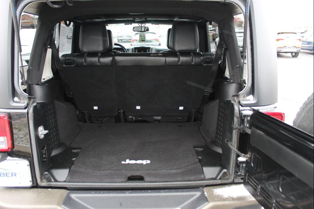 used 2016 Jeep Wrangler Unlimited car, priced at $21,500