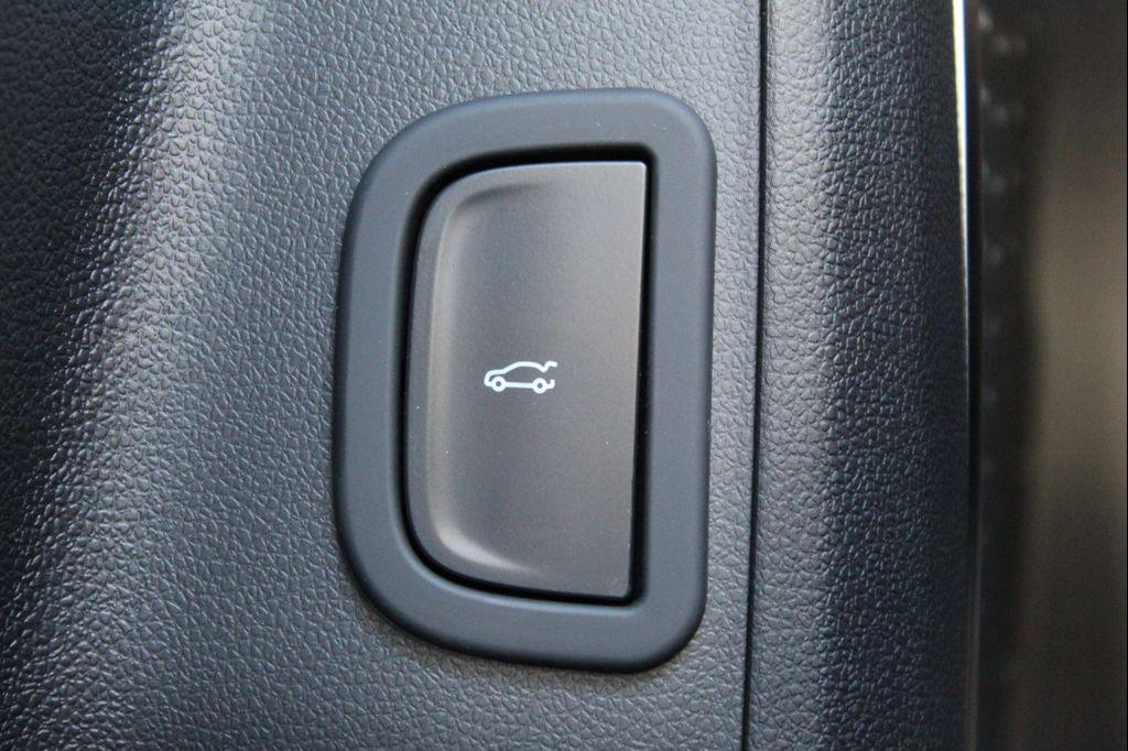 new 2026 Buick Enclave car, priced at $47,120