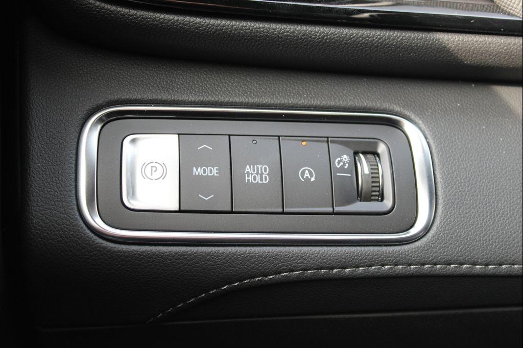 new 2025 Buick Enclave car, priced at $43,795