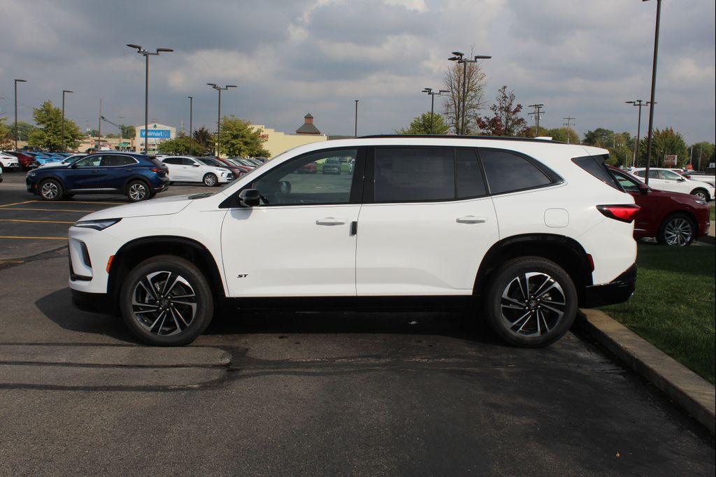 new 2025 Buick Enclave car, priced at $43,795