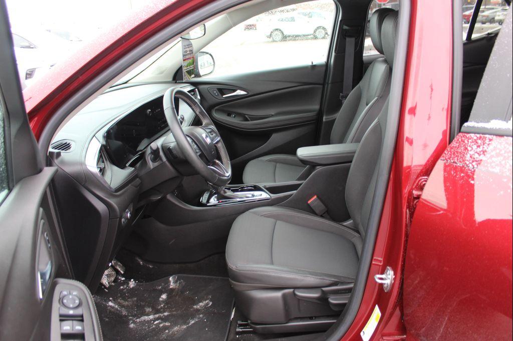 used 2024 Buick Encore GX car, priced at $21,894