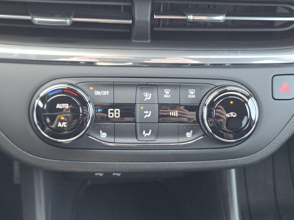 new 2026 Buick Envista car, priced at $27,306