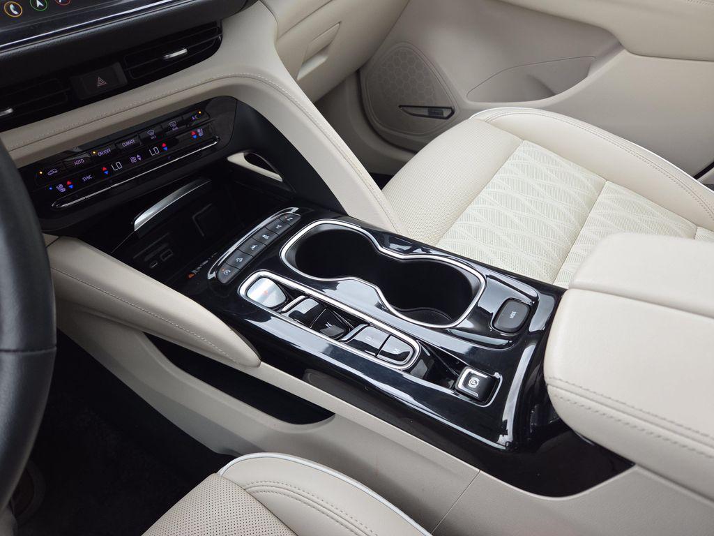 used 2023 Buick Envision car