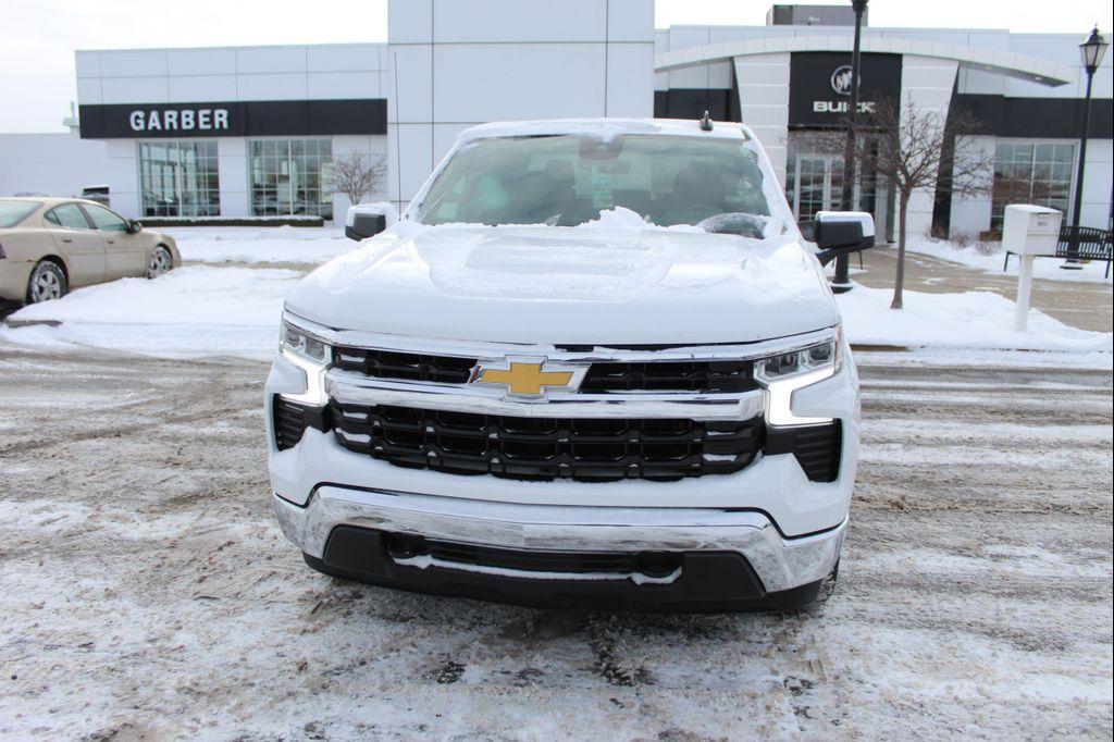 used 2022 Chevrolet Silverado 1500 car, priced at $29,111