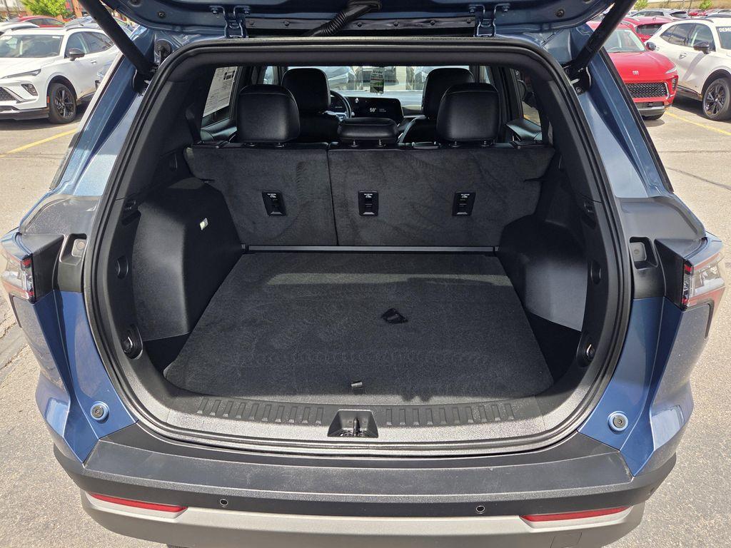 used 2025 Chevrolet Equinox car, priced at $24,455