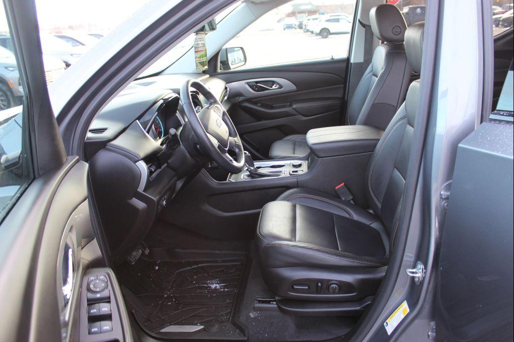 used 2020 Chevrolet Traverse car, priced at $23,309