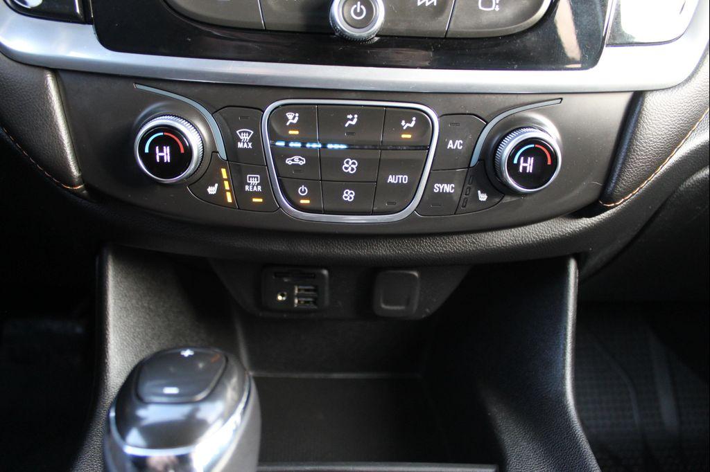 used 2020 Chevrolet Traverse car, priced at $23,309