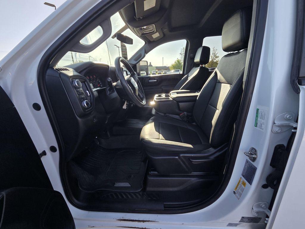 used 2023 GMC Sierra 2500 car, priced at $32,152