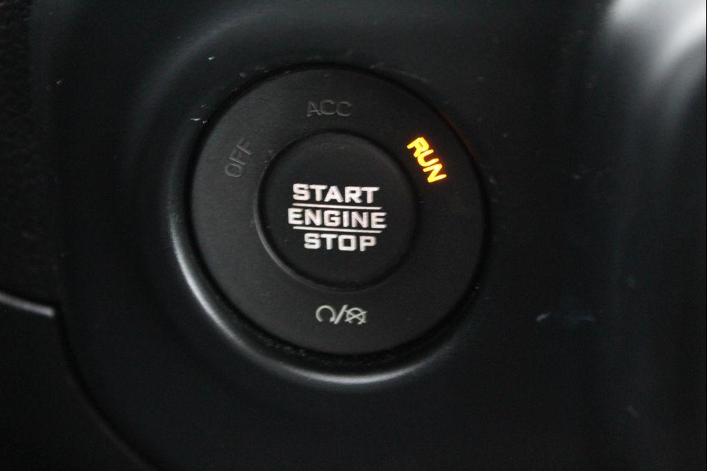 used 2019 Jeep Wrangler Unlimited car, priced at $20,877