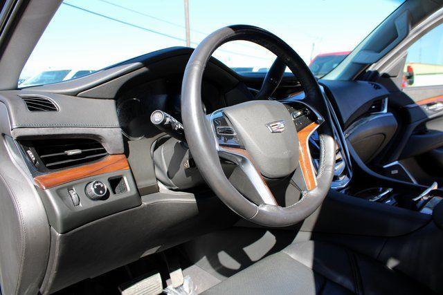 used 2019 Cadillac Escalade car, priced at $33,590