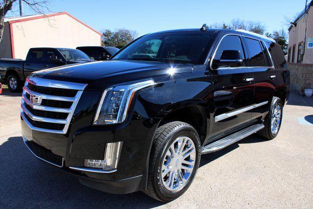 used 2019 Cadillac Escalade car, priced at $33,590