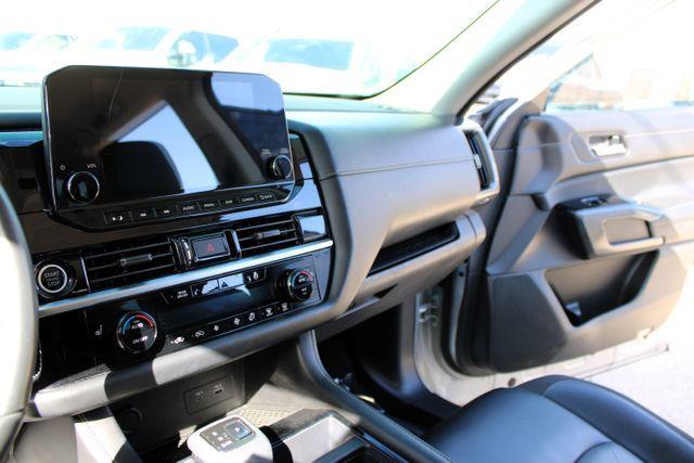 used 2022 Nissan Pathfinder car, priced at $21,990